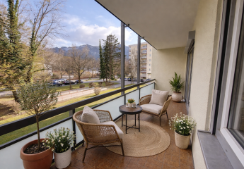 Kernsanierte 3-Zimmer-Wohnung mit zwei Balkonen