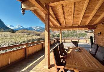 Neuwertiges Alpen-Chalet in Holzbauweise mit 82 m² Traumterrasse & Bergpanorama