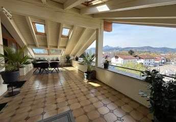 * Ein Traum von Dachgeschosswohnung *