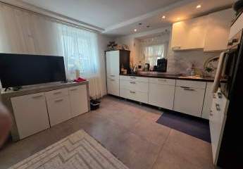 Attraktives Angebot: 4-Zimmer-Haus mit Terrasse – Neumarkt-St. Veit