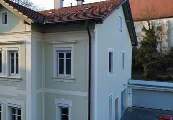 Charmante Jugendstil-Villa mit zwei großzügigen Wohnungen und idyllischem Gartenhaus