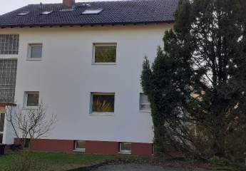 Geräumige 3 Zimmer Wohnung mit Balkon und Stellplatz