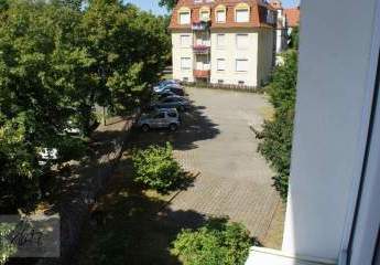 ***SCHÖNE, HELLE 3-RAUMWOHNUNG MIT OFFENER KÜCHE IM ZENTRUM VON RIESA*** zu vermieten