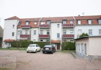 ***2-RAUMWOHNUNG MIT EINBAUKÜCHE*** ab sofort zu vermieten