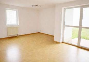 ***ENTSPANNT WOHNEN*** ... Zweiraumwohnung mit Einbauküche, Terrasse und Gartenanteil ab sofort zu vermieten