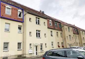 ***GROßZÜGIGES WOHNEN MIT WOHLFÜHLFAKTOR*** – attraktive 3-Raumwohnung mit großer Einbauküche und Tageslichtbad mit Wanne und Dusche – frei ab August 2026