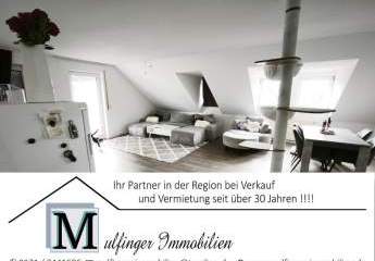 moderne 3 Zi. DG (2. OG) Wohnung mit Balkon und KFZ-Stellplatz