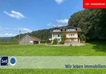 LANDHAUS IN ALLEINLAGE 
MIT FERNBLICK SOWIE WALDBESTAND UND TEICH
-TIERHALTUNG GEEIGNET