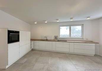 JÄSCHKE - Modernes Zweifamilienhaus mit hochwertiger Ausstattung