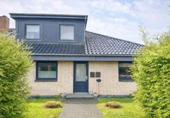 Gemütliche 2-Zimmer-Dachgeschosswohnung mit Terrasse in Hemmingstedt zu vermieten