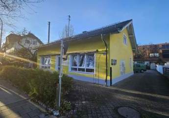 *** Aufgepasst *** Attraktives Stadthaus mit Wohnen und Gewerbe in Oberschleißheim