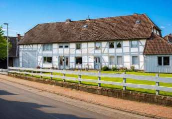 Mehrfamilenhaus mit 5 Wohnungen, mit Potenzial zur Aufteilung