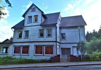 Gasthaus und Café im Dornröschenschlaf