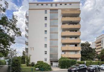 Mainz Kostheim: Solide & renditestarke 2-Zimmer-Wohnung mit Loggia + TG. Top-gepflegte Wohneinheit!
