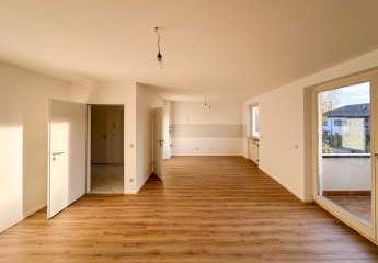 Erstbezug nach Sanierung: 3-Zimmer-Wohnung mit Südbalkon, nähe Rhein in Wiesbaden, ideal für Paare