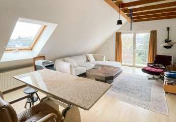 Wohnung zum Wohlfühlen, 4 Zimmer, Balkon, Kamin & Stellplatz – Wiesbaden Biebrich