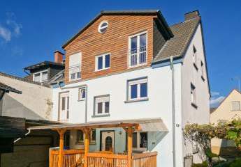 Ingelheim/Groß-Winternheim: Familienhaus mit großem Grundstück, Traumblick und viel Platz!