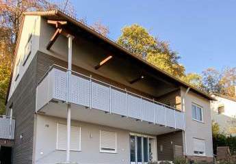 Renditestarke Kapitalanlage! MFH (4 Parteien) in Top-Zustand in Waldrandlage von Wiesbaden Naurod!