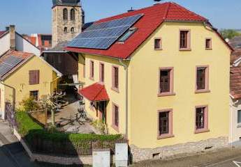 WOW-Faktor: Traum-Anwesen mit historischer Schmiede & 222m² Wohnfläche – modernisiert & einzigartig!