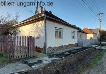 Einfamilienhaus in einem kleinen Dorf bei Kaposvár zu verkaufen