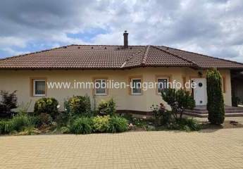 Top Zustand, neuwertiges Einfamilienhaus in Marcali (Balaton 12 km)