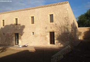 Wunderschöne Finca in mallorquinischem Gewand: Tradition trifft auf Luxus