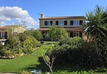Mallorquinische Luxus-Finca mit Gästehaus und Pool