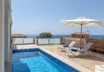 Mediterrane Luxusvilla in erster Meereslinie mit ETV-Lizenz, Pool und spektakulärem Meerblick in Cala Magrana