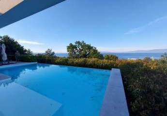 Villa mit Infinity-Pool und Meerblick, Kostrena, Rijeka