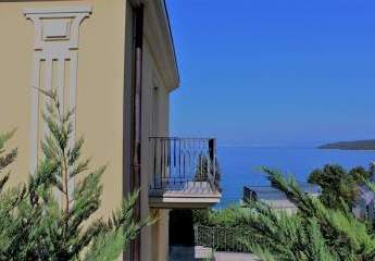 Villa im mediterranen Stil in der Nähe zum Meer