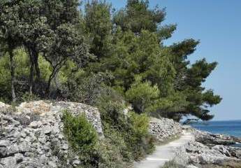 Baugrundstück direkt am Meer