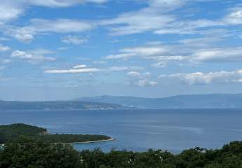 Dachgeschosswohnung mit Blick auf das Meer