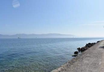 Haus in traumhafter Lage am Meer, Insel Iz