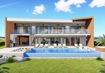 Moderne Villa mit Infinity-Pool
