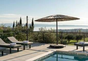 Moderne Villa mit Swimmingpool und Meerblick, Region Split