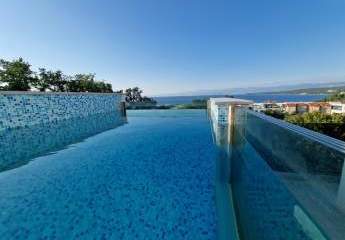 Penthouse mit privatem Swimmingpool