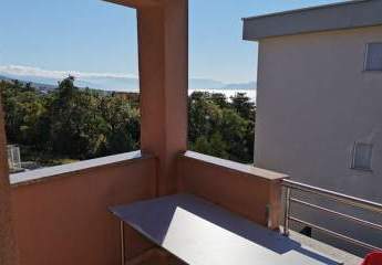 Großzügiges Appartement mit Meerblick in Crikvenica