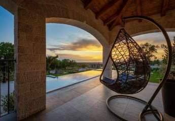 Moderne Villa mit Infinity-Pool und tollem Panorama, Istrien