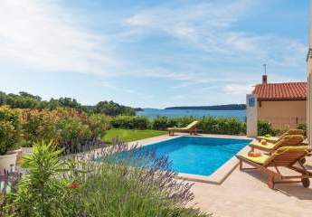 Einfamilienhaus mit mediterranem Charme und Meerblick in Medulin