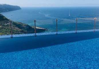 Mediterrane Doppelhaushälfte in wunderschöner Lage mit traumhaftem Panorama-Meerblick
