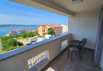 Möblierte Wohnung mit Meerblick und Garage