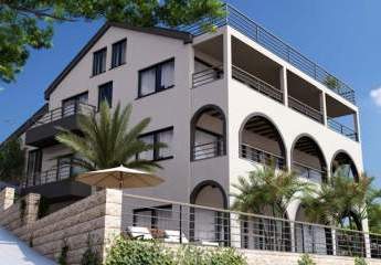 Verschiedene Wohnungen mit schönem Meerblick, Region Trogir