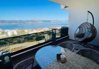 Moderne Wohnung mit tollem Meerblick