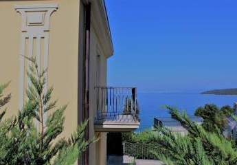 Villa im mediterranen Stil in der Nähe zum Meer