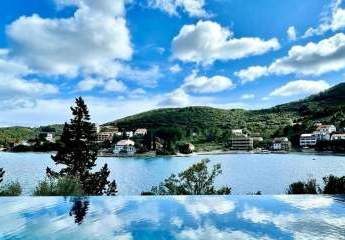 Repräsentative Luxusvilla direkt am Meer, Region Korcula