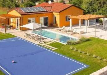 Schönes Einfamilienhaus mit Pool in ruhiger Lage Istriens