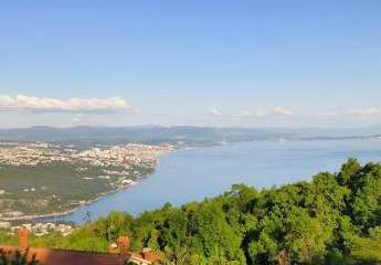 Hochwertiges Einfamilienhaus mit Pool und Meerblick, Region Opatija