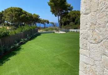 Schöne Villa mit Pool und Meerblick in Puigderros, Sa Torre