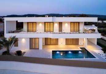 Traumhafte Villa mit Swimmingpool in ruhiger Lage