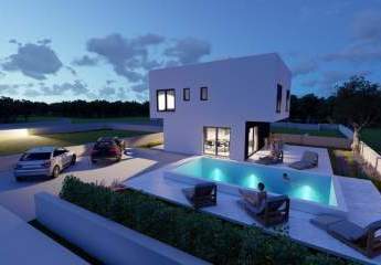 Moderne Neubau-Villa mit Swimmingpool